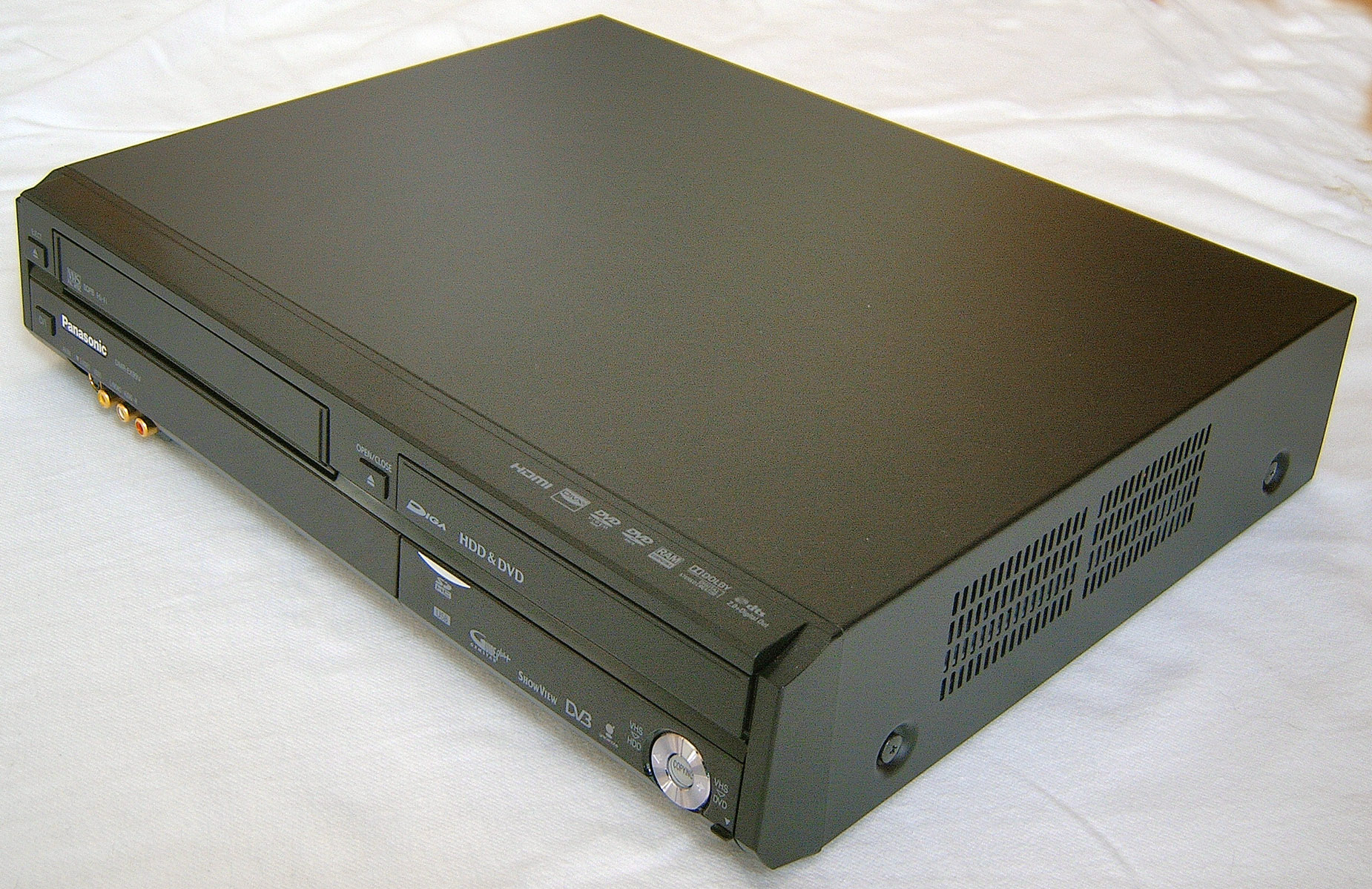 PANASONIC DMR-EX99V DVD/VHS/HDD RECORDER DIGITAL DVB-T *250 GB=440h
